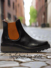 Fly of London Huud Java black/red leather Chelsea boot sizes 4-8