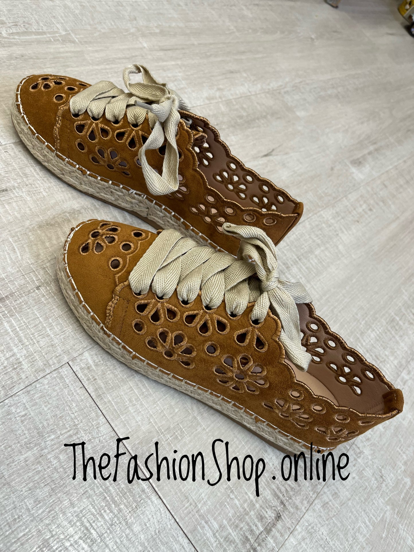 Cally camel cut out espadrille trainers sizes 3-8 (36-41)