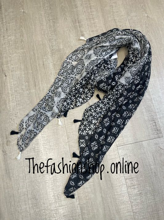 Black and white boho scarf