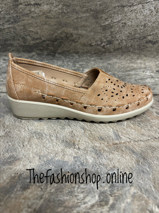 Cushion-walk Lucy camel wide fit summer shoe sizes 3-8