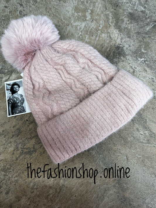 Pink cable knit pompom hat