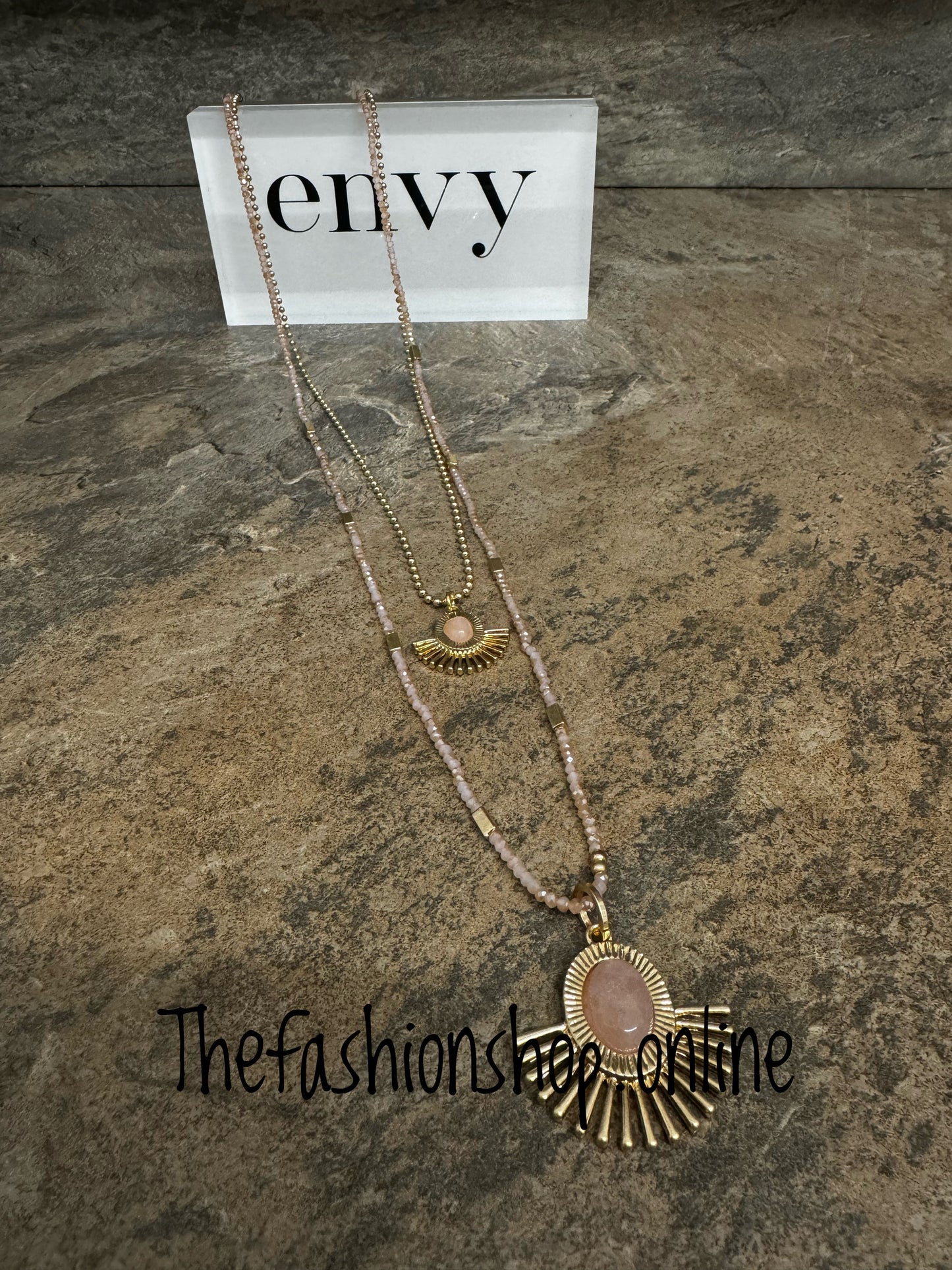 Envy long gold and pink fan necklace