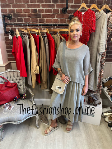 Leah mocha dress with mesh overlay 8-18