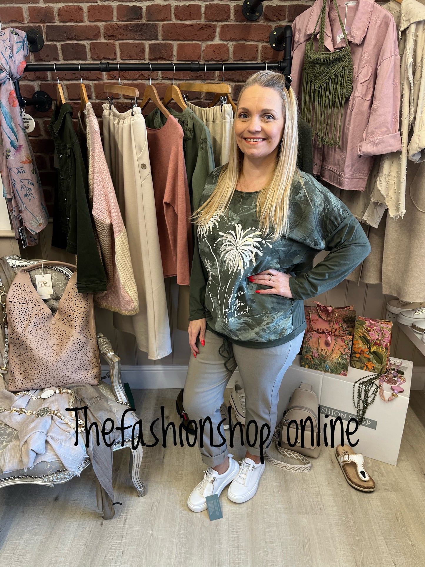Linda khaki top 10-16