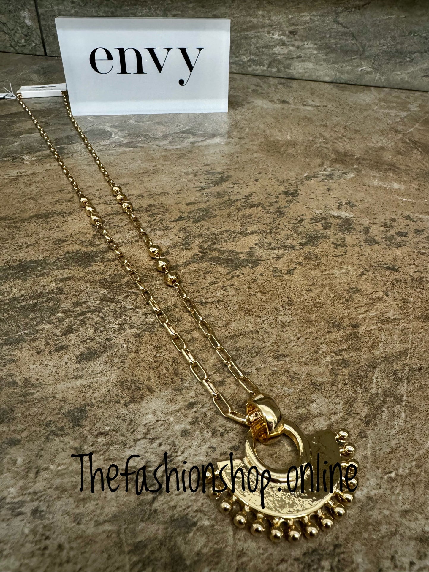 Envy long gold fan necklace