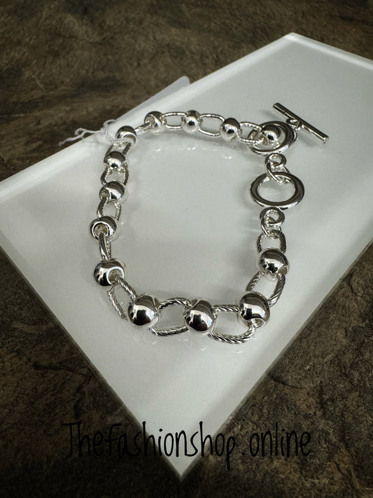 Gracee silver beaded t bar bracelet