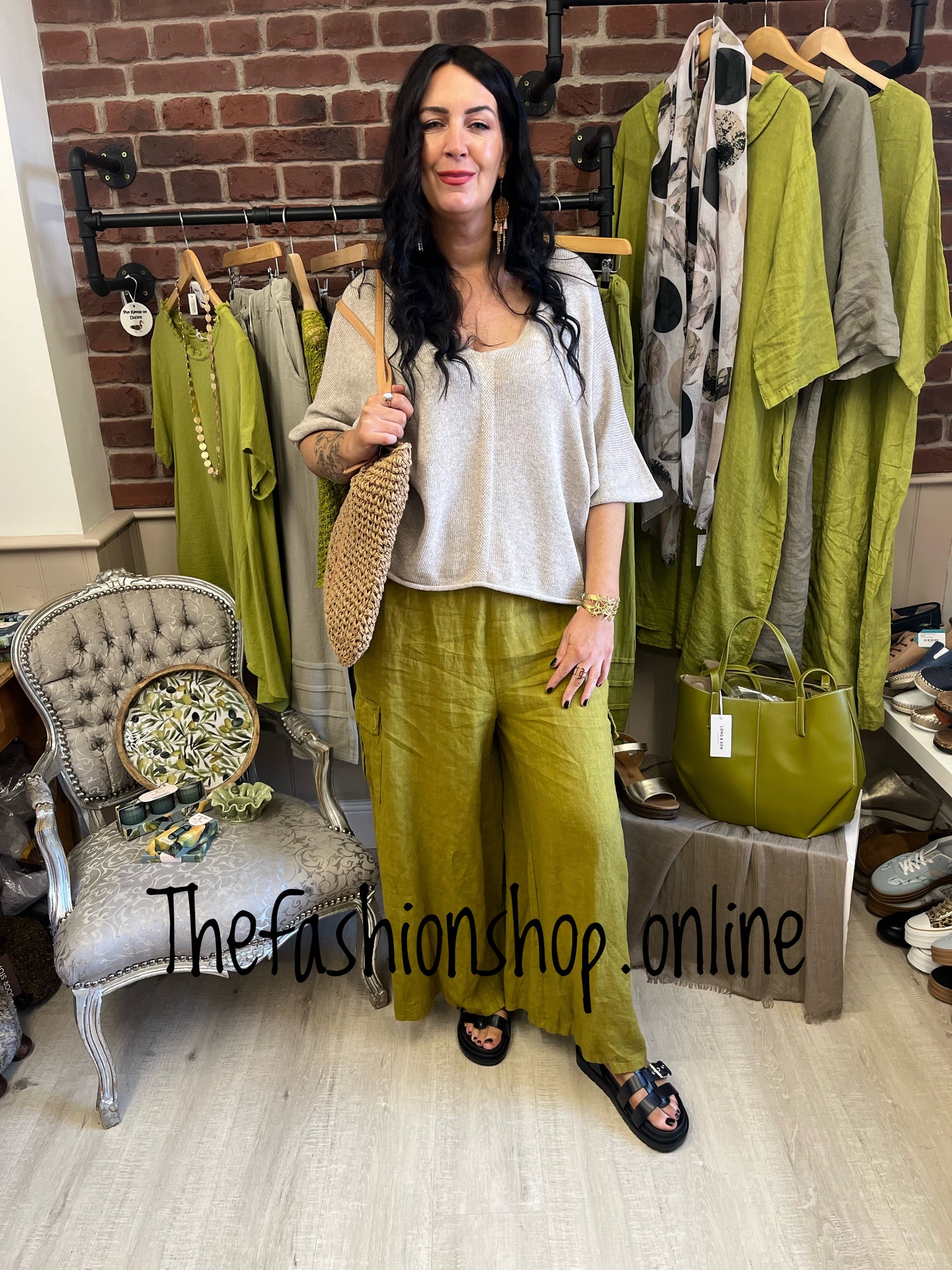 Eleanor taupe knitted v neck top 10-18