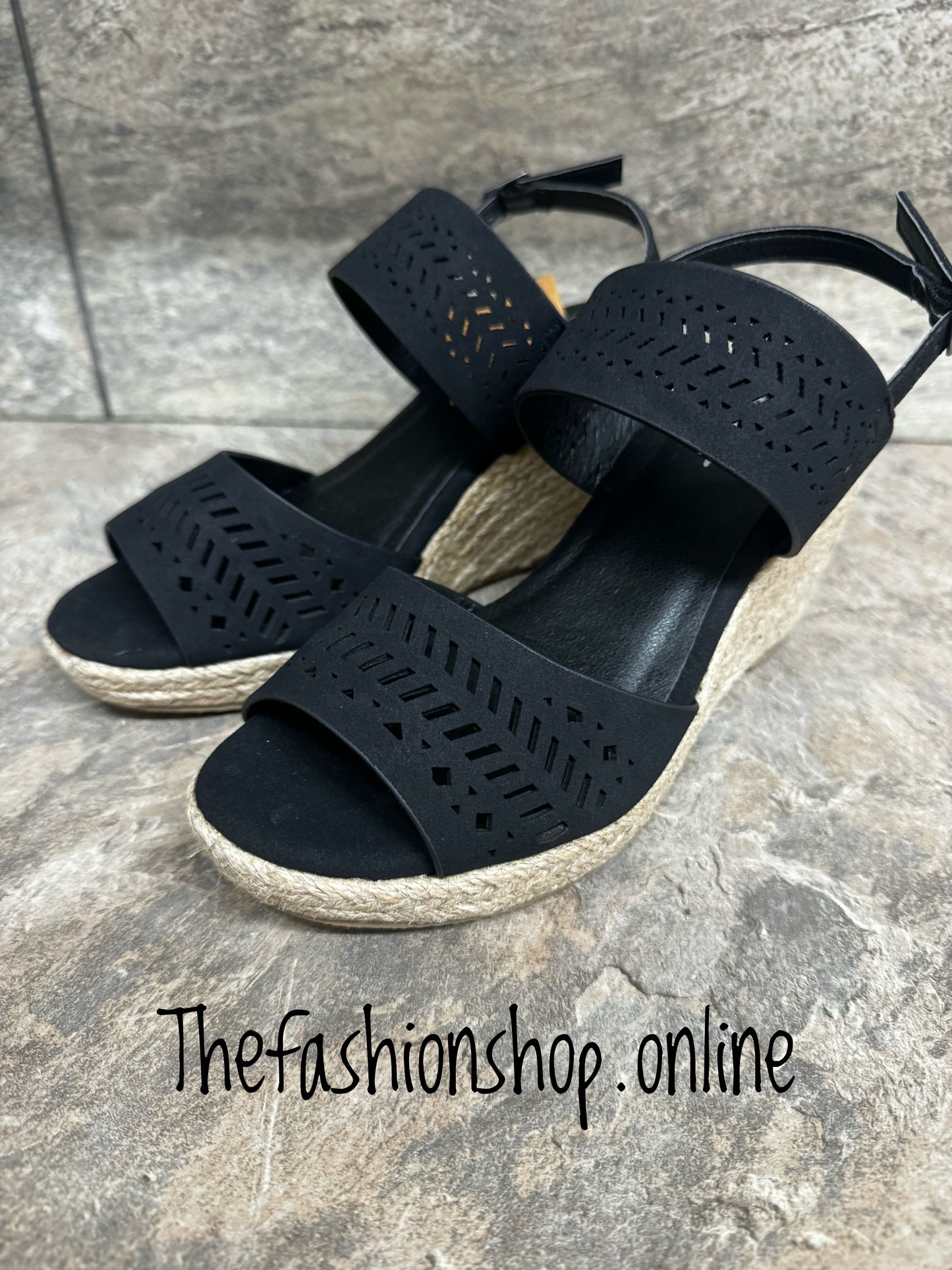 Cece Black wedge 3-8