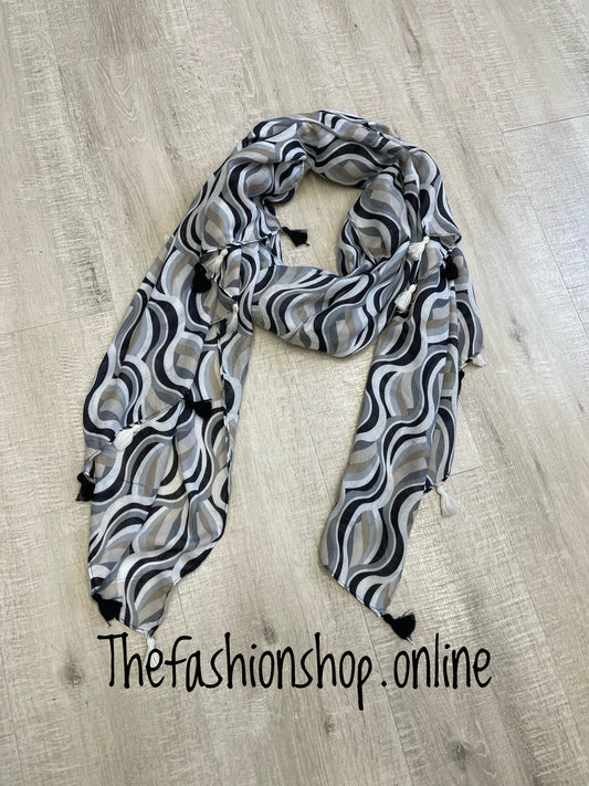 Grey and black retro swirl scarf