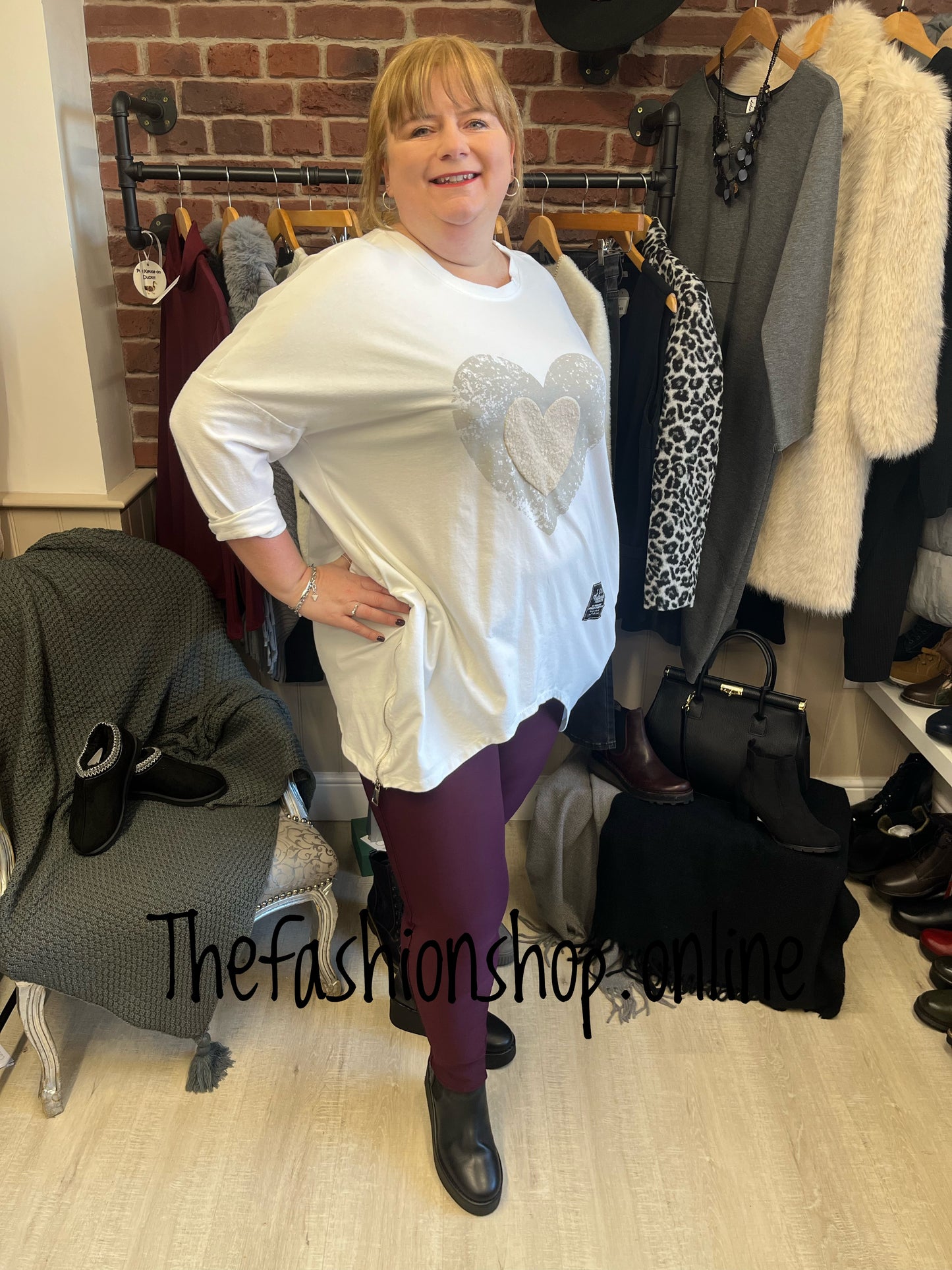 White heart felt top 16-22
