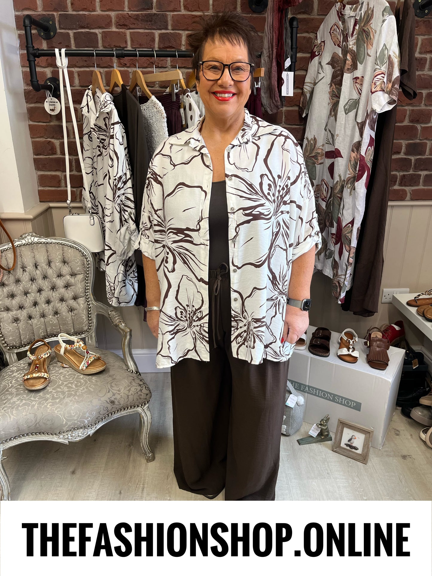 Davina white and brown flowers shirt 16-22