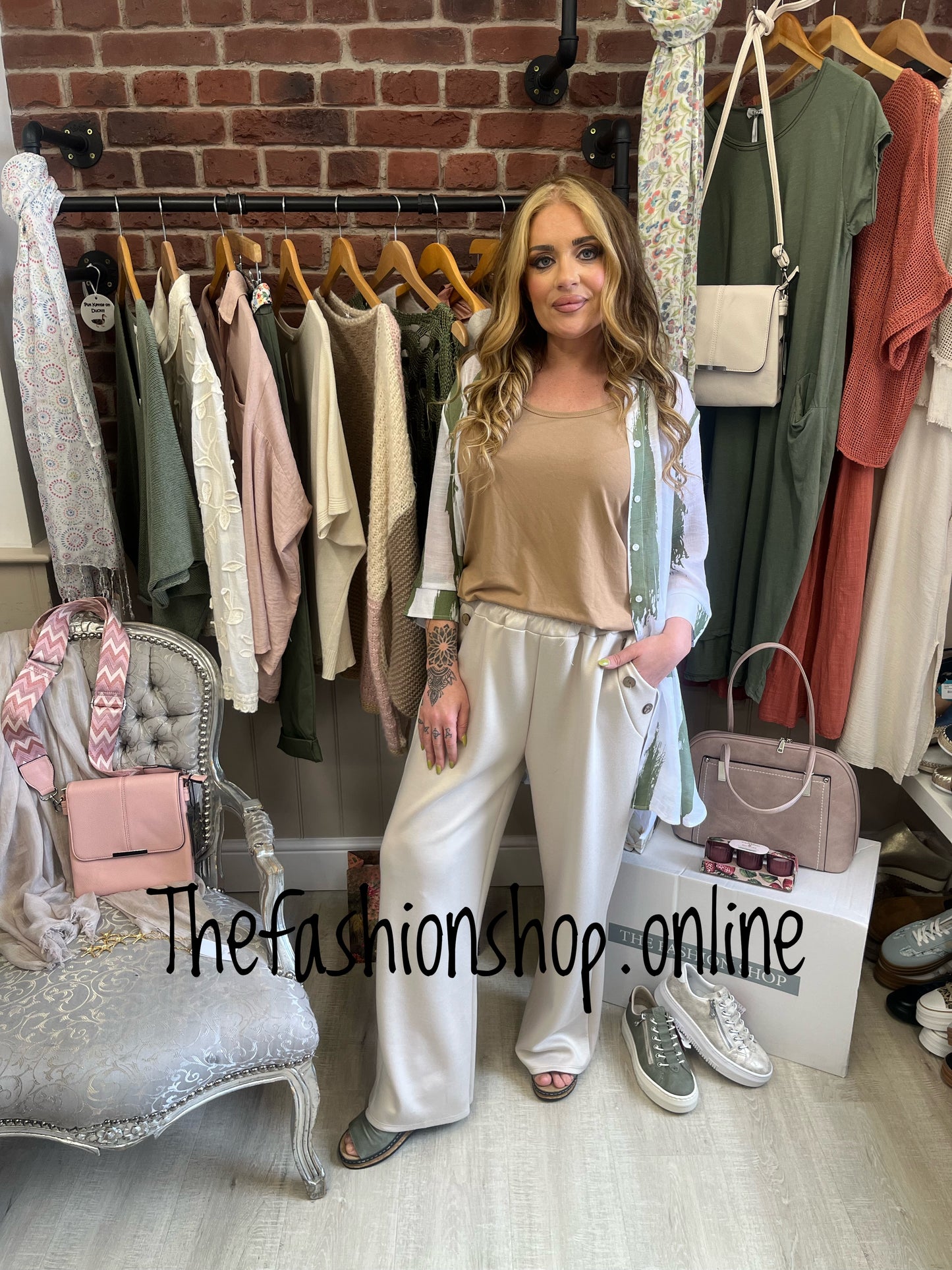 Alexa beige button jogger 10-16