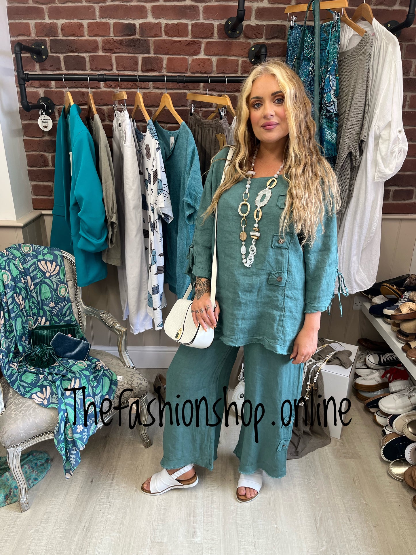 Demi teal linen raw edge top 8-14