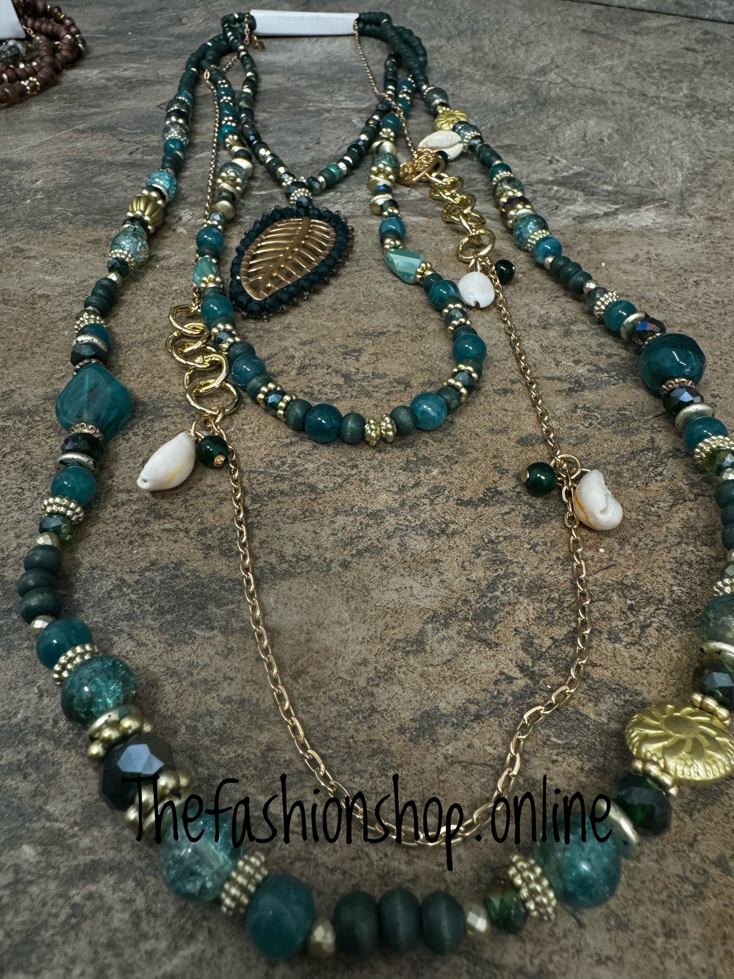 Green Leaf Detail Necklace