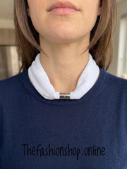 Tomasina White ribbed magnetic scarf