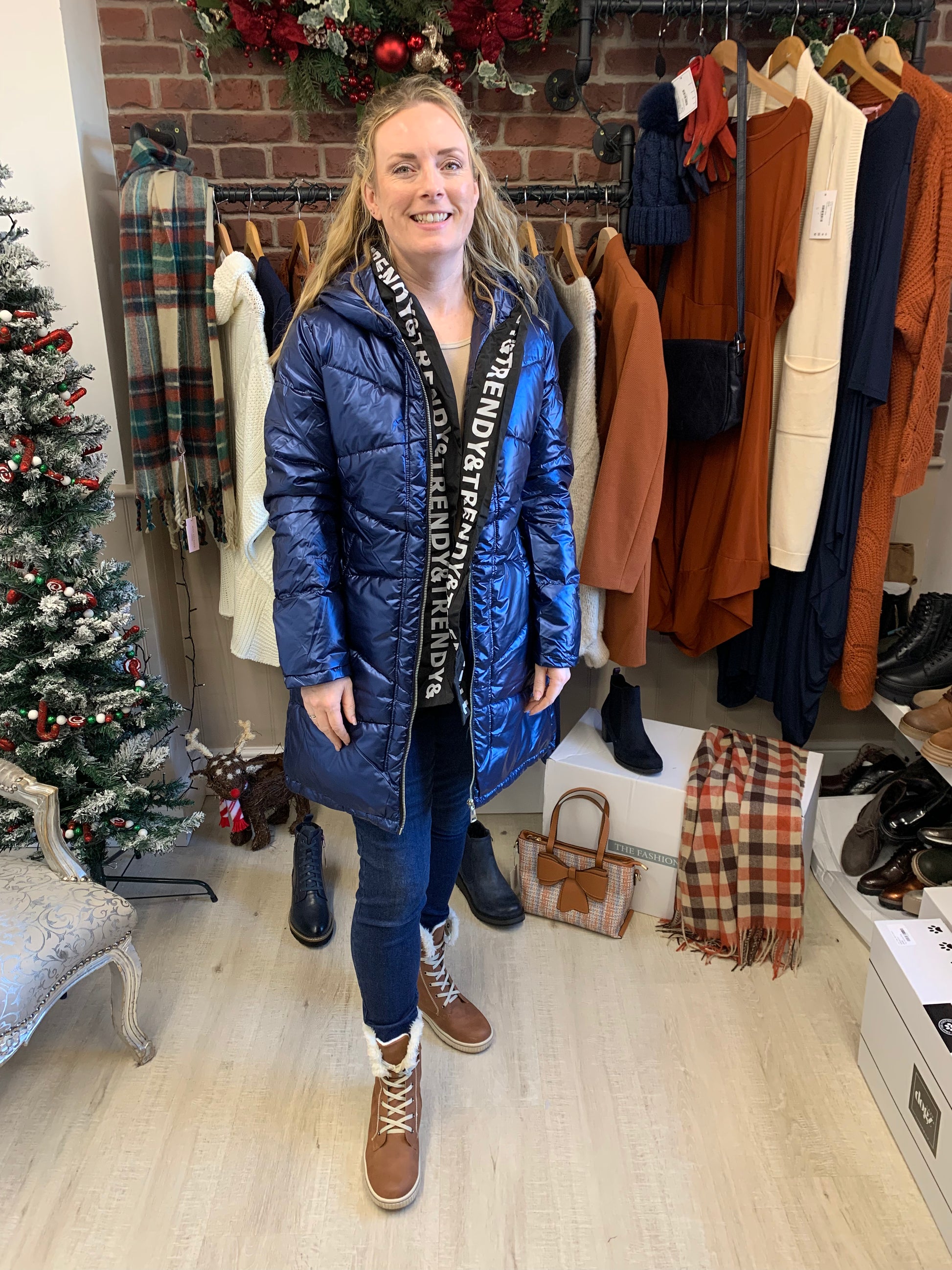 Metallic top padded coat