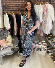 Ellie black and white twist front dress sizes 8, 10 and 12-14