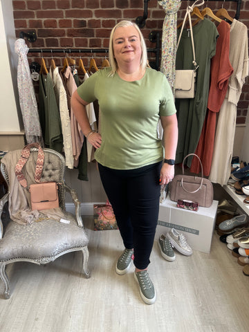 Saloos khaki T shirt sizes 12-22