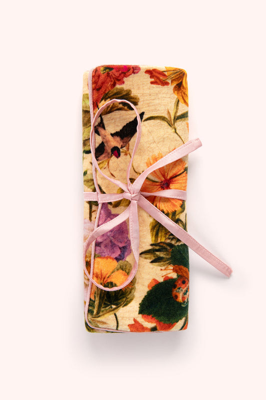 Powder Cream Posy Jewellery Roll