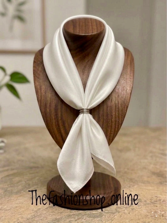 White neck tie with ring