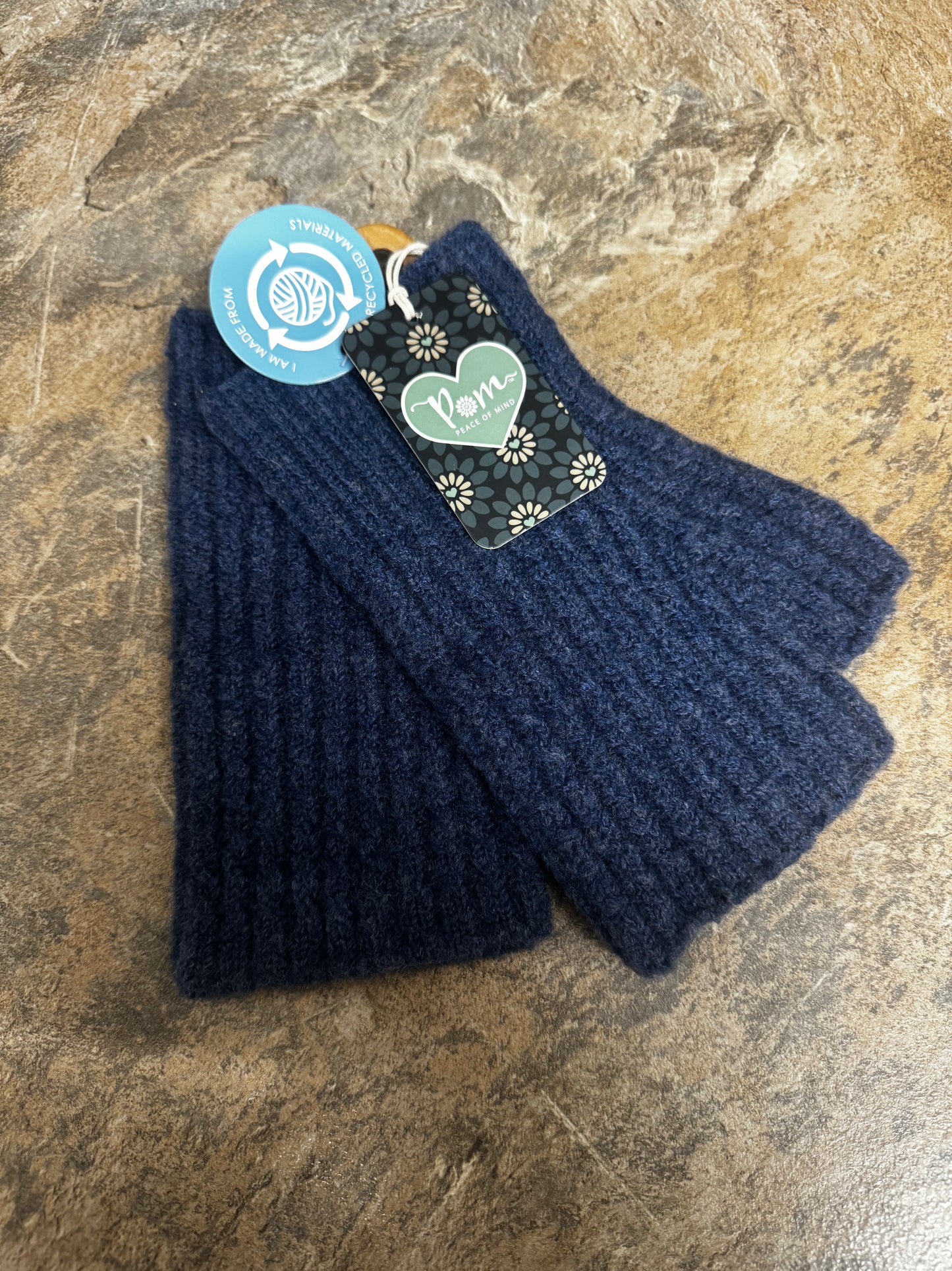 Pom dark denim yarn knitted fingerless gloves