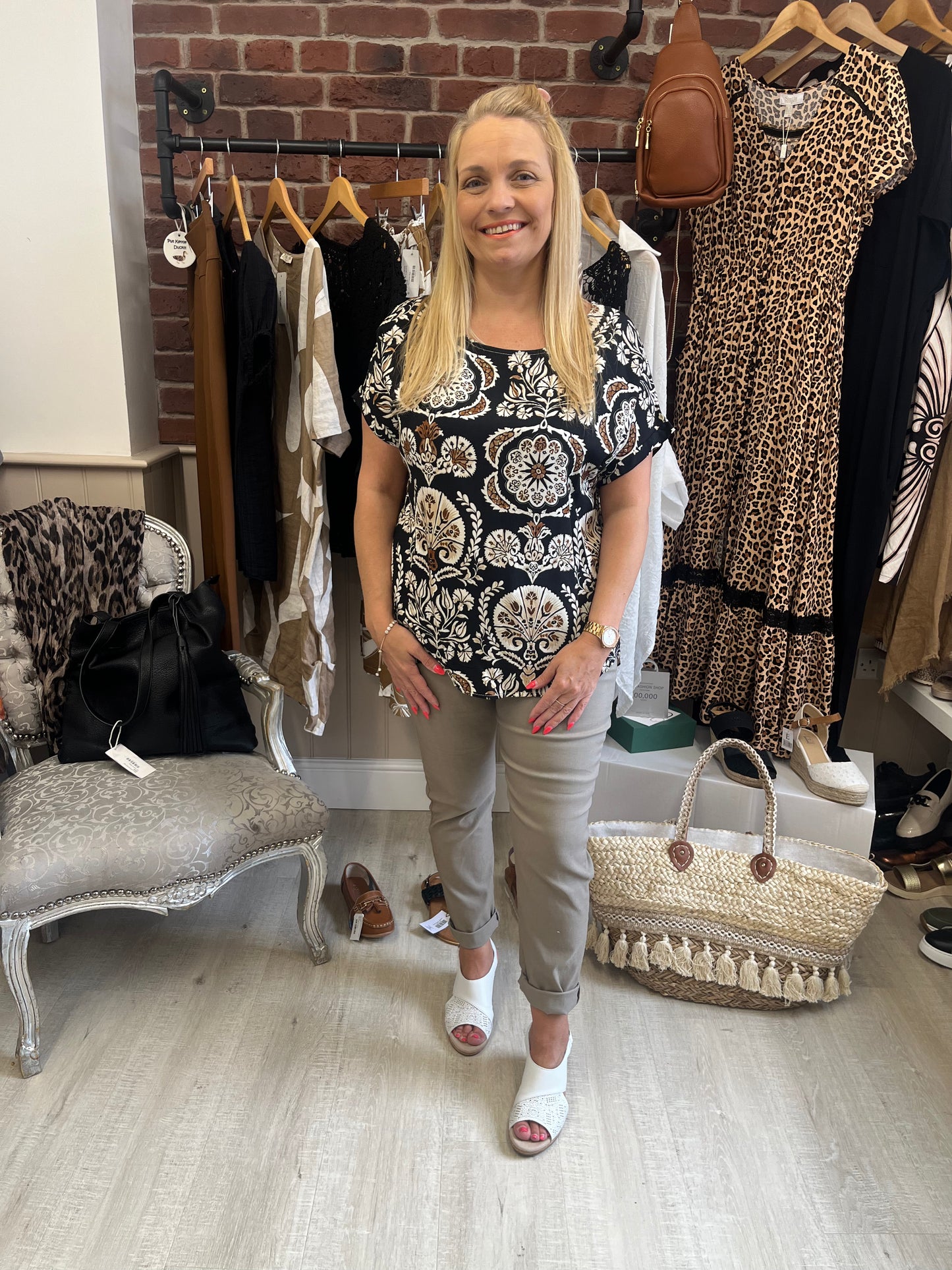 Black multi pattern top 10-14