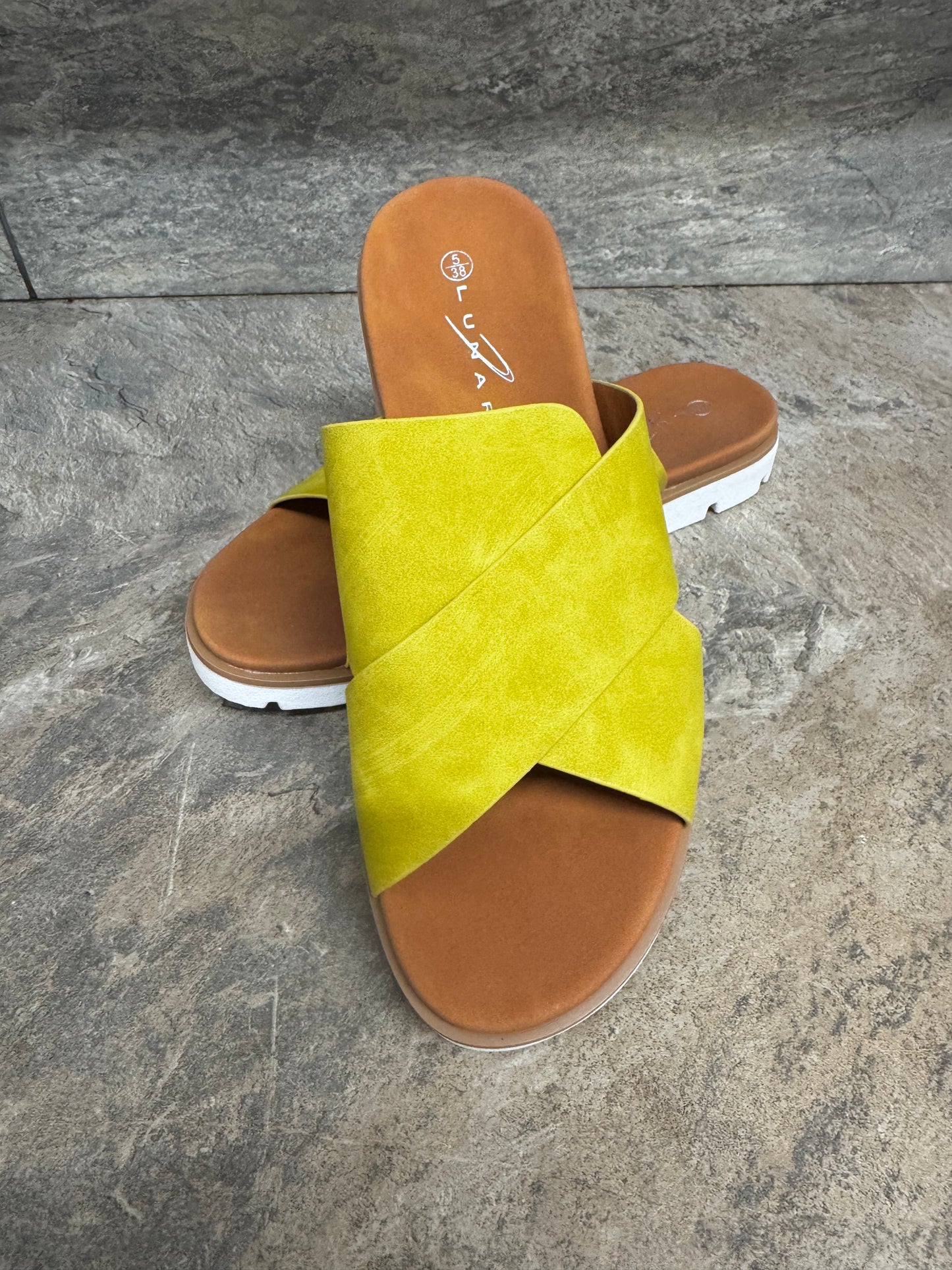 Lunar Chloe lime mule sizes 4-8 (37-41)