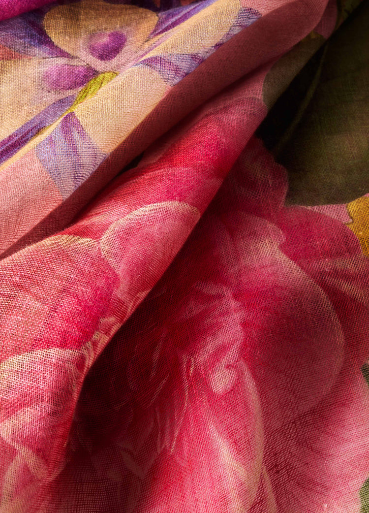 Powder Floral Study Scarf in cotton and linen Petal