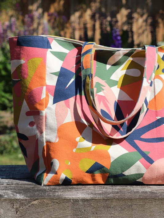 POM floral print canvas bag