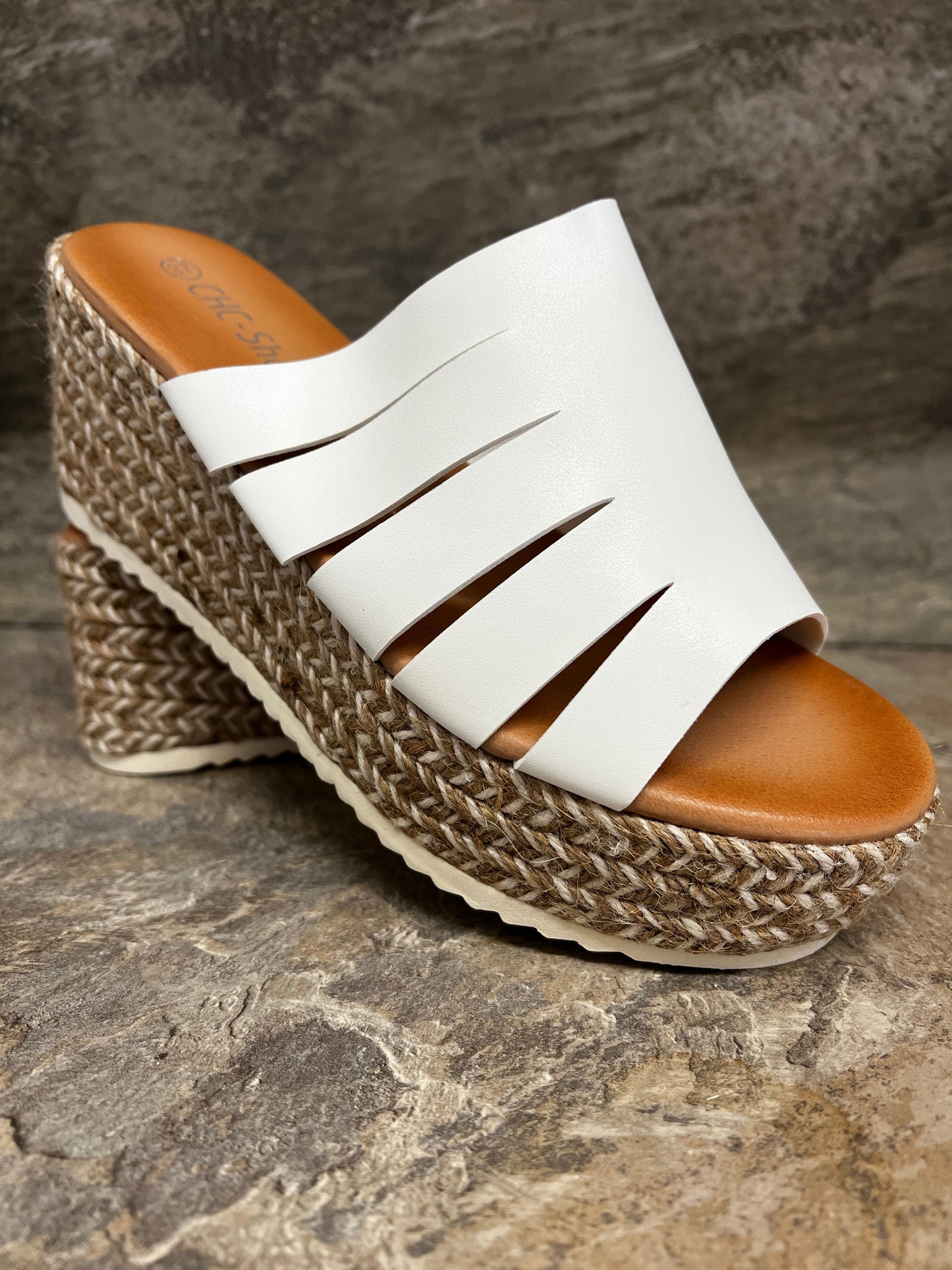 White mule with hessian wedge sizes 3-8