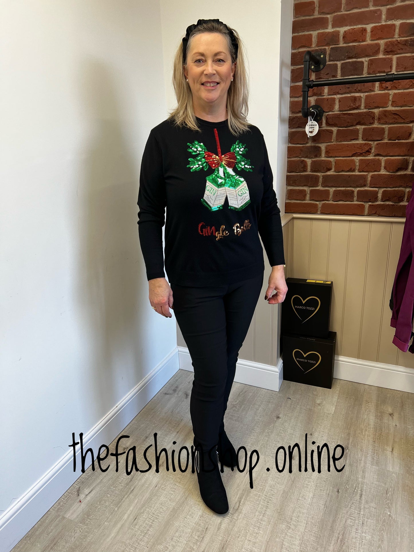 Gingle bells Christmas jumper sizes 12-18