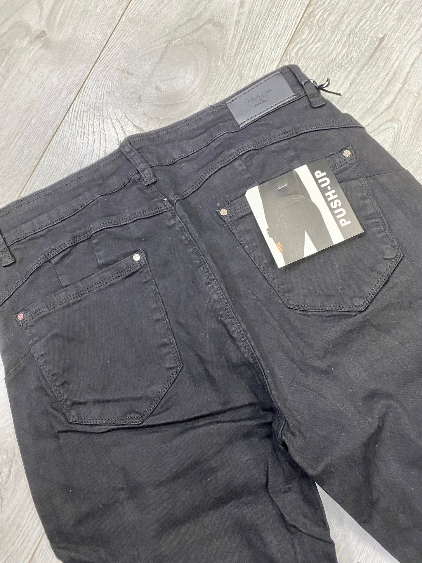 Black push up ladies fit jeans sizes 12-20