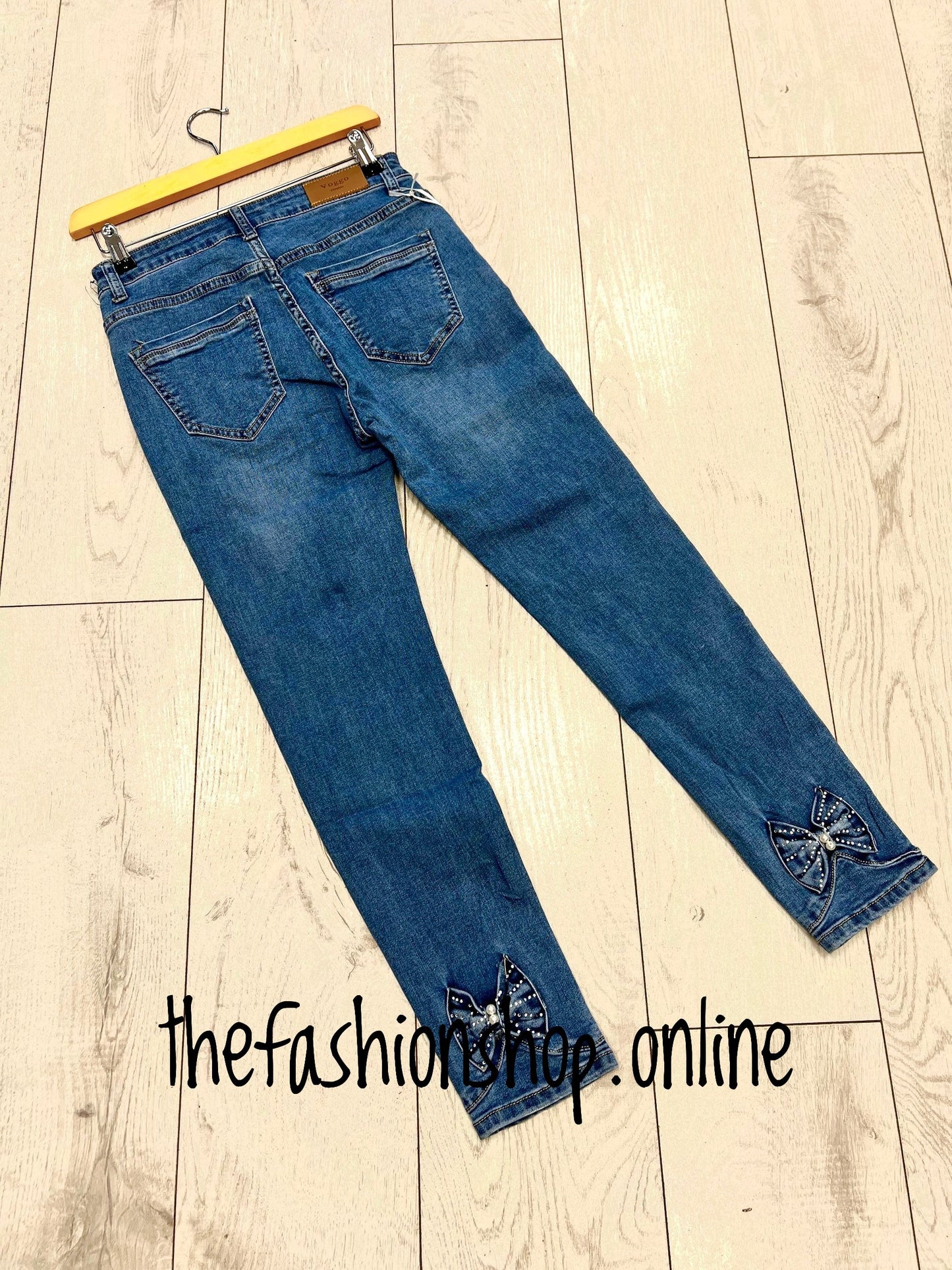 Denim bow back cropped jeans size 6-22