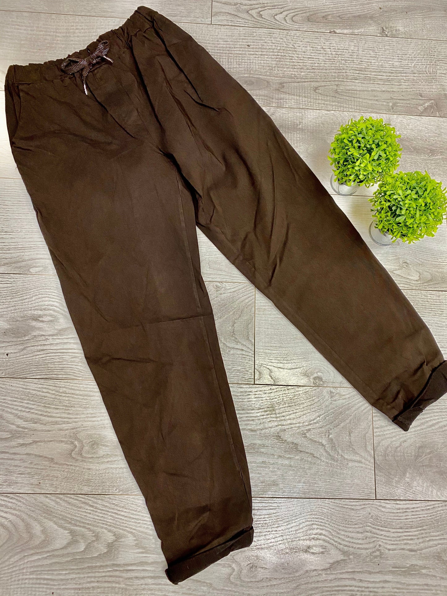 Plus size brown classic magic trousers 18-24