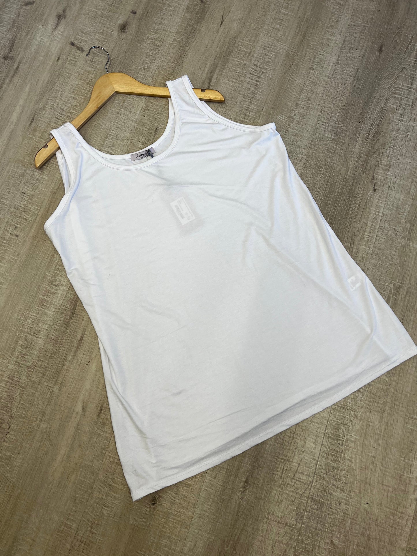 Plus size white quality round neck vest 18-24