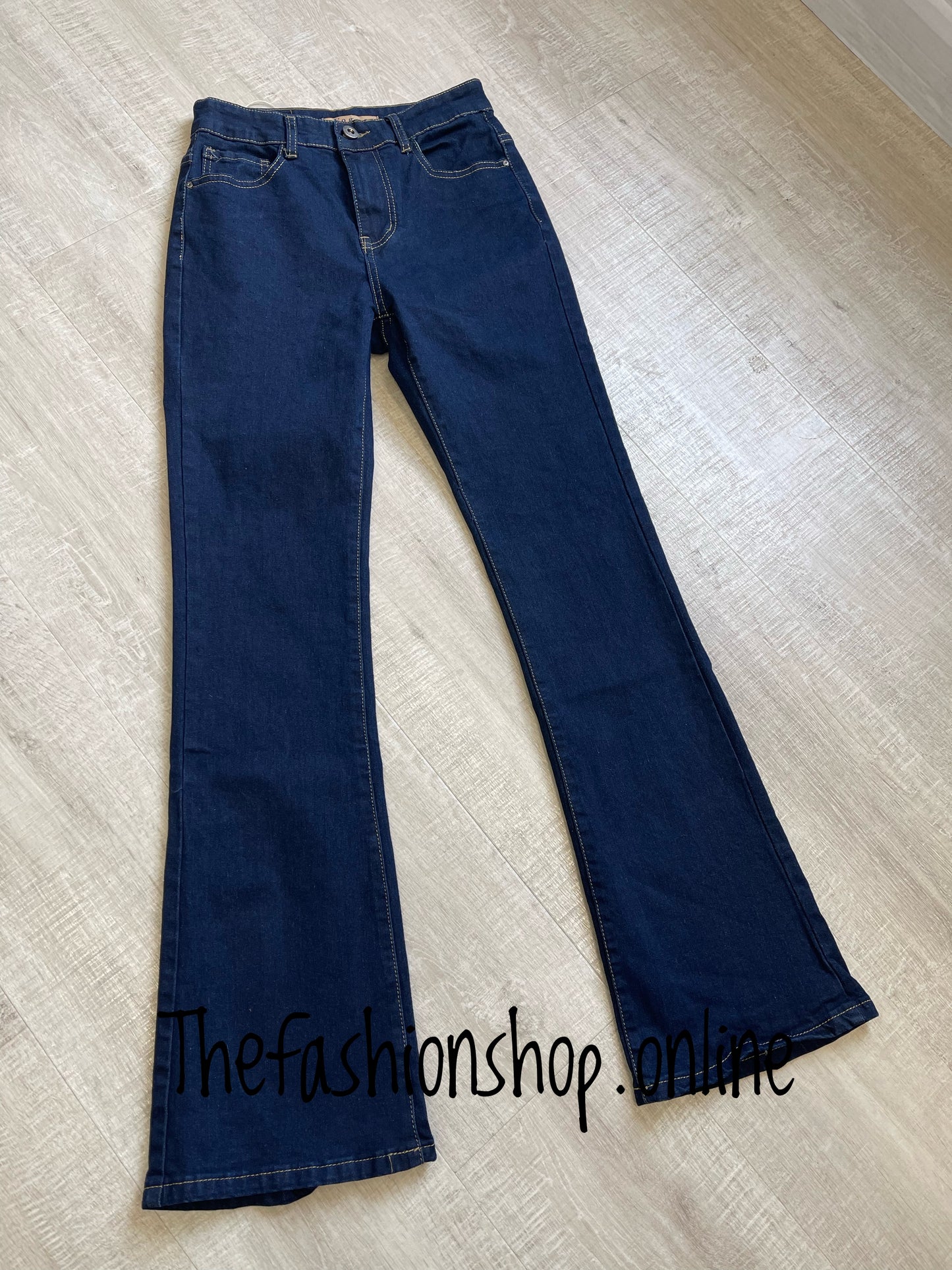 Dark denim bootcut jeans sizes 8-16