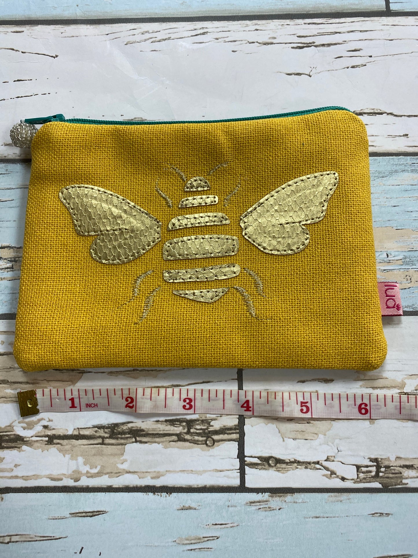 Bee purse yellow