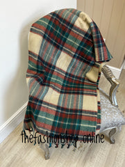 Miss Sparrow Elspeth cream tartan scarf