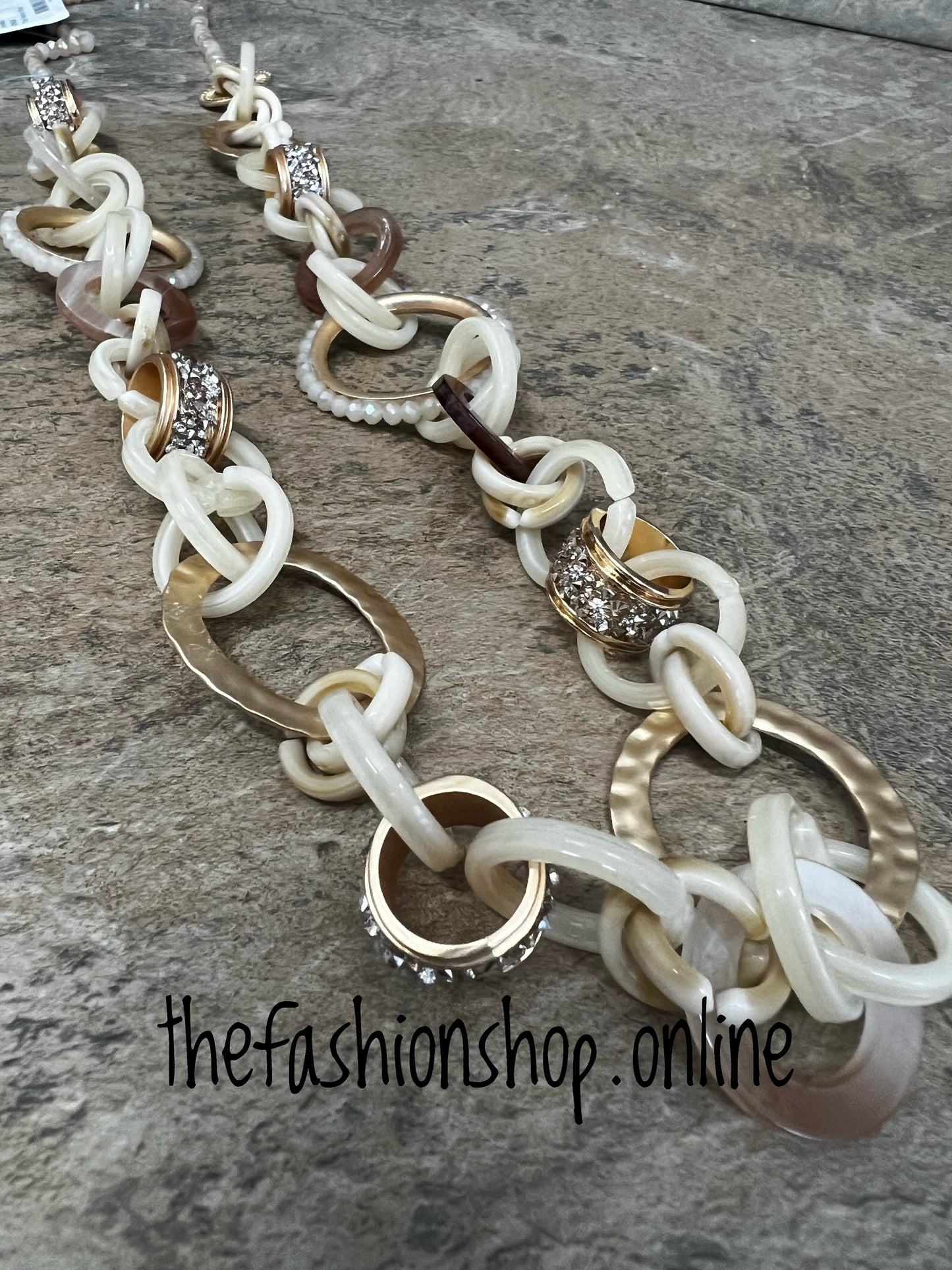 Gold and cream sparkle links necklace