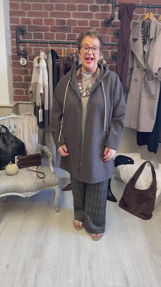 The Mila Coat in Brown