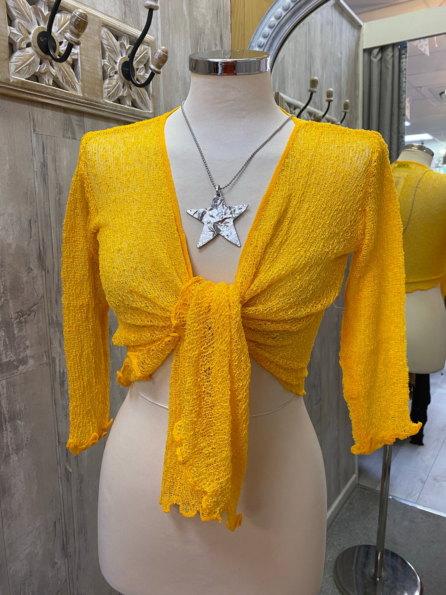 Mesh shrug yellow