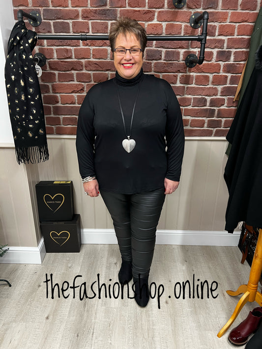 Plus Size – The Fashion Shop