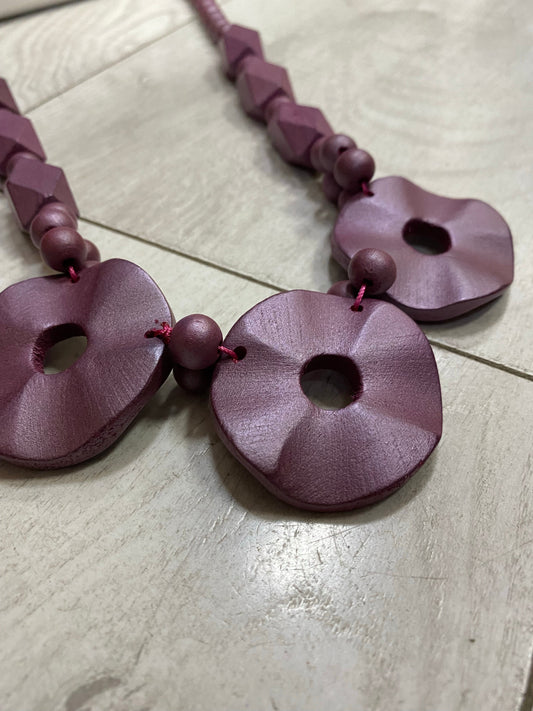 Clover pink abstract pebble necklace