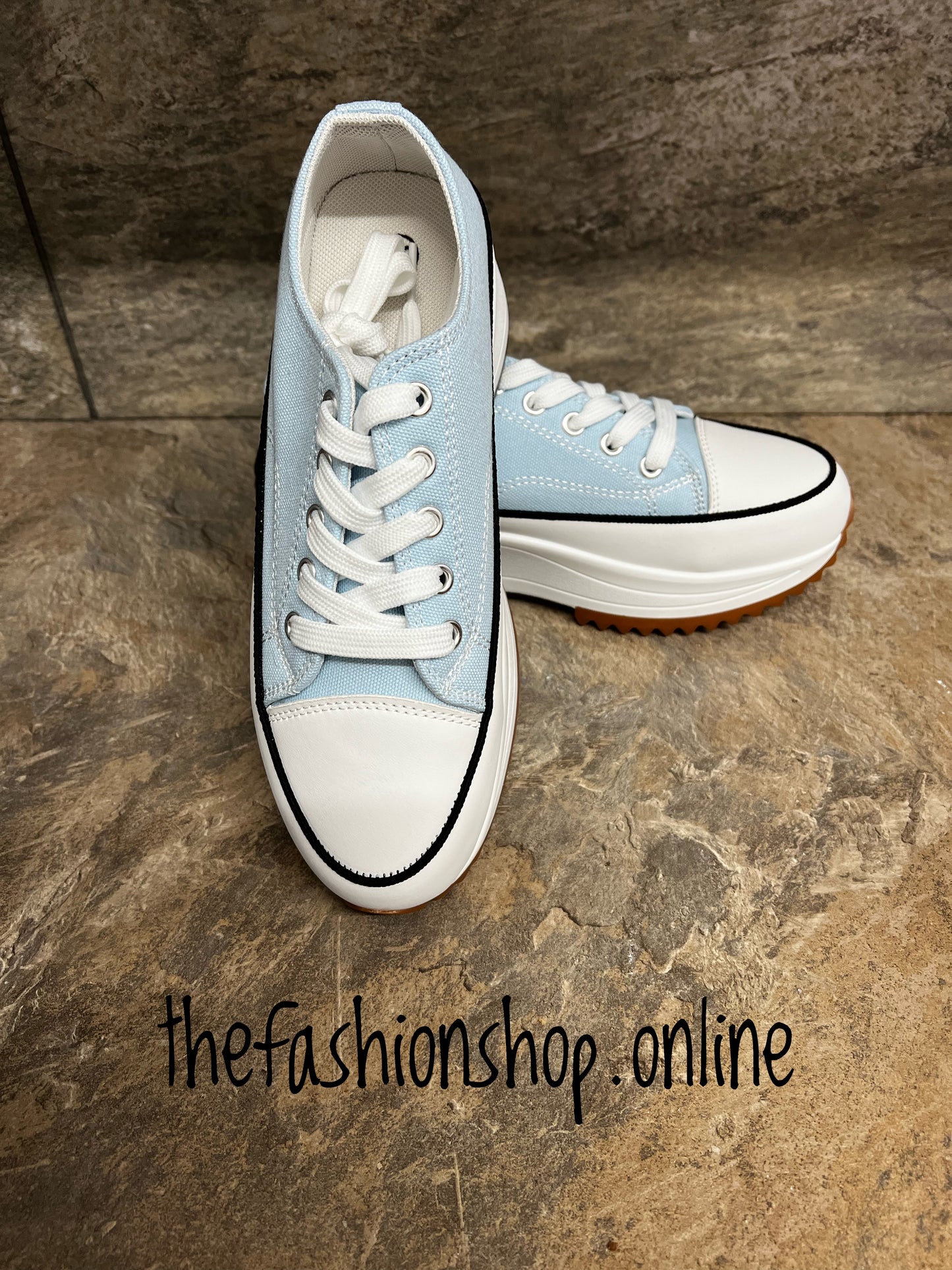 Blue Chunky lace up trainer