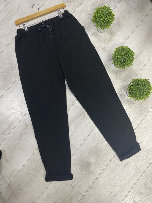 Black classic magic trousers (reg) 12-18