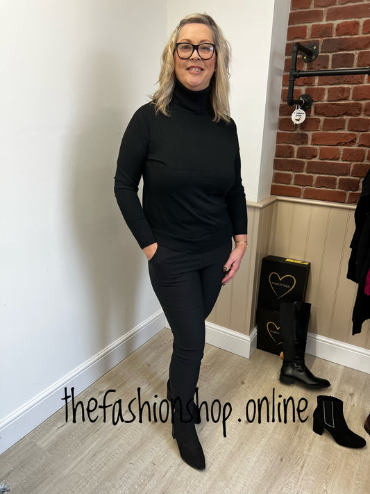 Black polo neck jumper 12-16