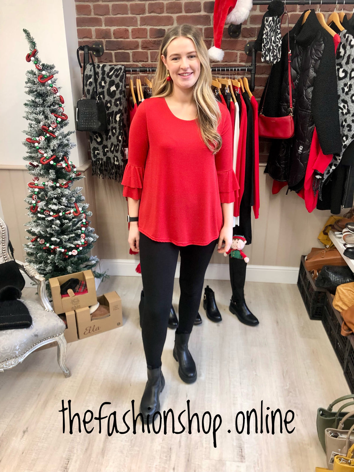 Red lattice back shimmer top 10-16