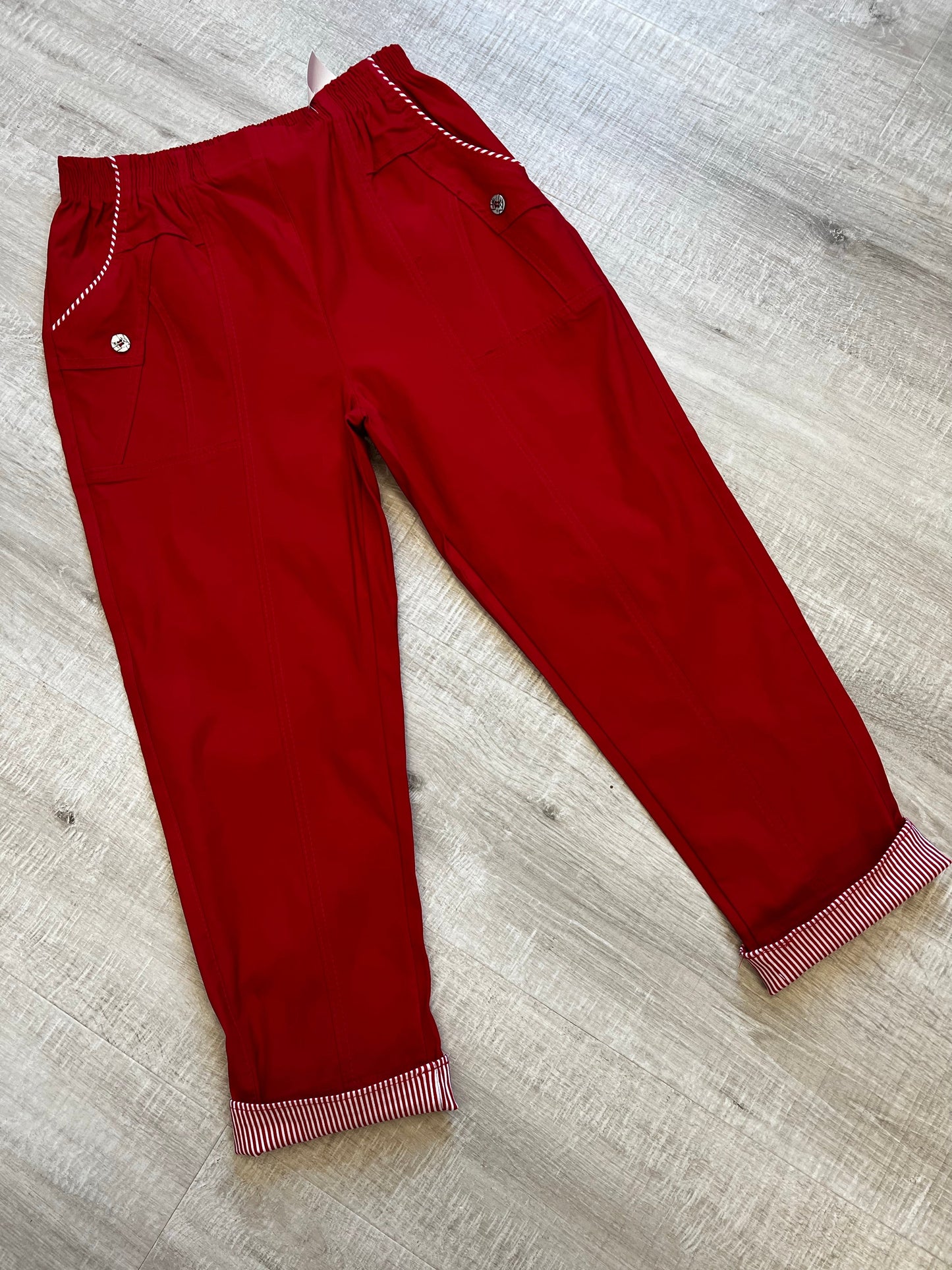 Red striped hem stretchy cropped trousers 10-26