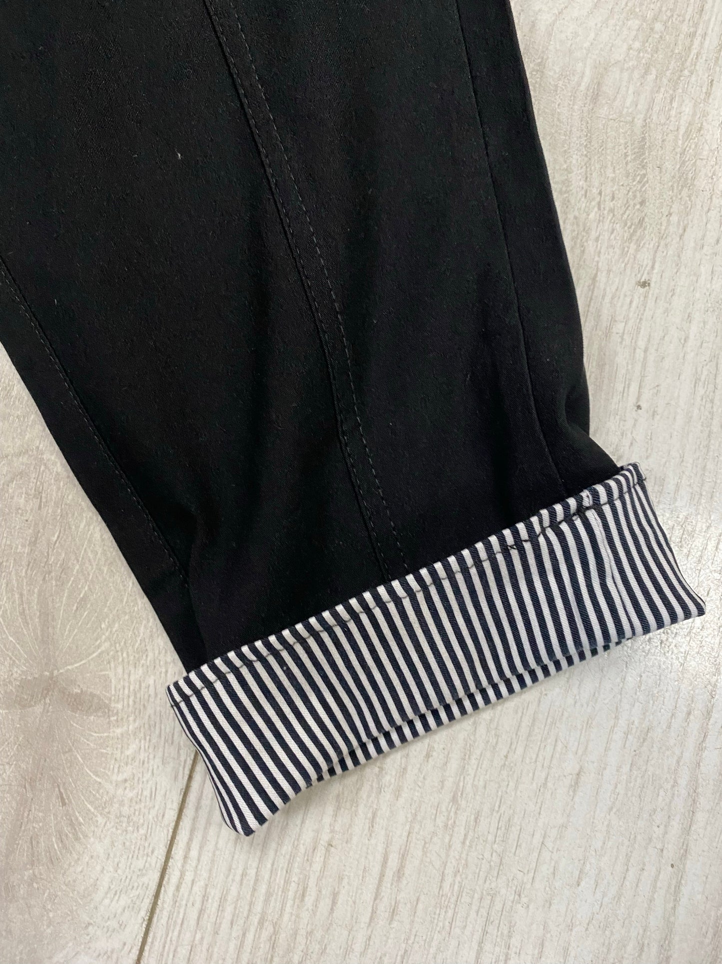 Black striped hem stretchy cropped trousers 10-26