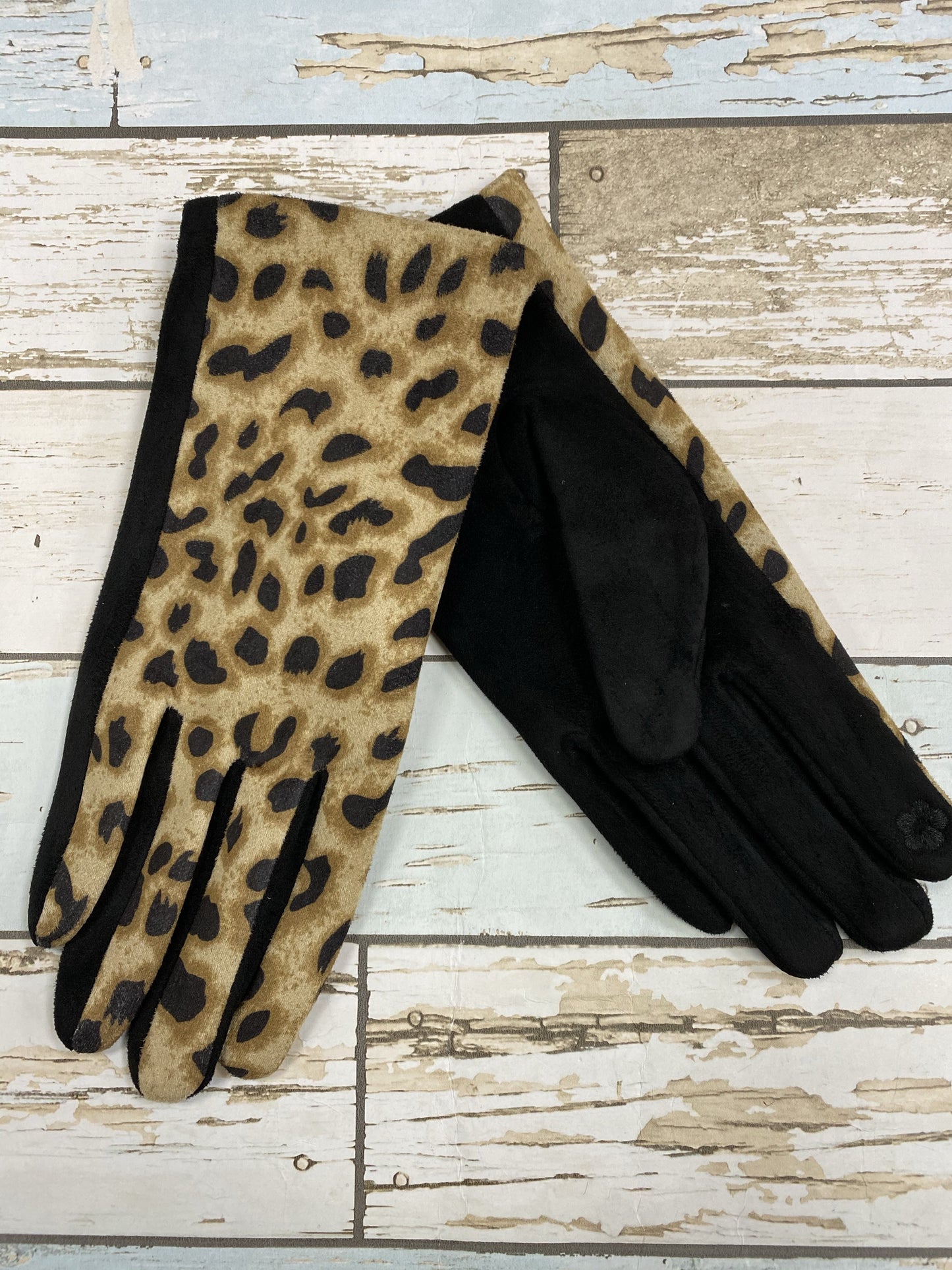 Camel leopard print faux suede gloves